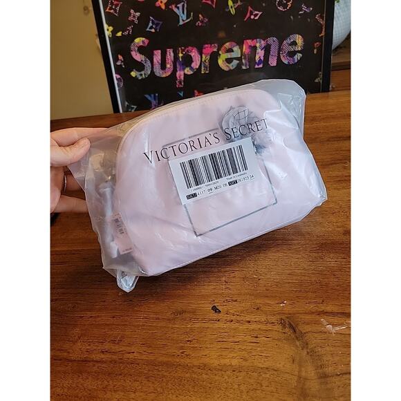 Victoria's Secret MESH TEASE Clutch Bag Purse Pouch MAKE UP CASE AUTHENTIC - Picture 9 of 9